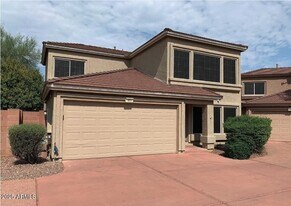 15550 N Frank Lloyd Wright Blvd in Scottsdale, AZ - Building Photo