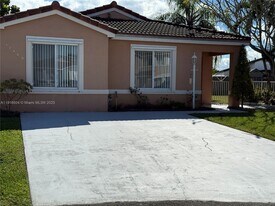 17449 SW 143rd Pl in Miami, FL - Building Photo
