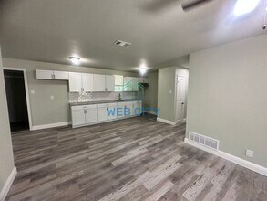 6352 Latta St in Dallas, TX - Building Photo - Building Photo