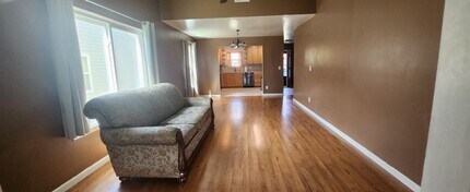 35138 Whispering Oaks Blvd in Dade City, FL - Building Photo - Building Photo