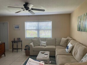 1712 Gulfstream Ave in Fort Pierce, FL - Building Photo - Building Photo