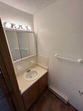 1215 Bunker Hill Ct in Troy, OH - Building Photo - Building Photo