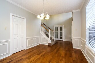 5111 Natural Bridge Dr in Houston, TX - Building Photo - Building Photo