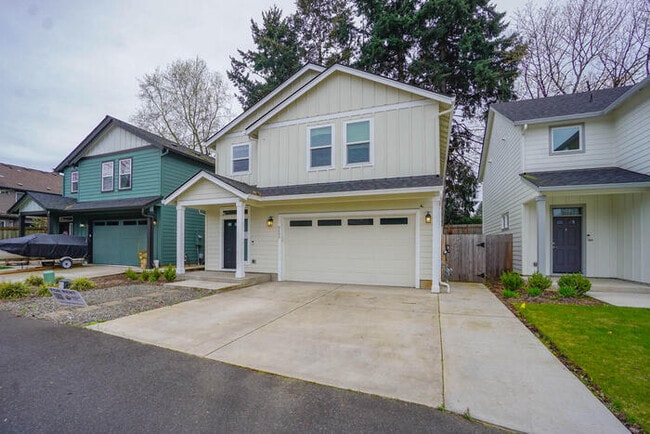 property at 8609 NE 70th Cir