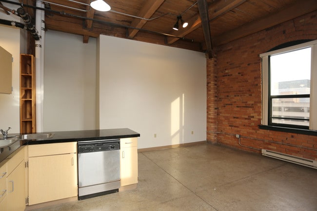 The Lofts at Michaels-Stern