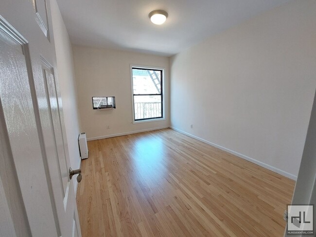 WEST 73 STREET, Unit 4C