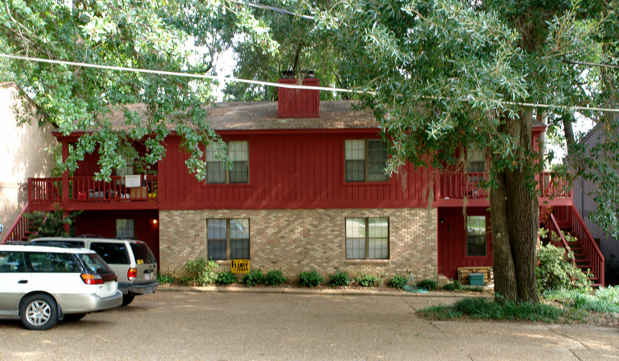 330 Teal Ln in Tallahassee, FL - Foto de edificio