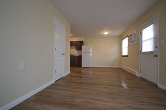 28325 State Hwy P in Cross Timbers, MO - Building Photo - Building Photo