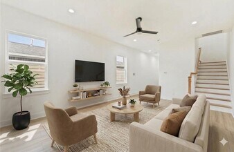 8048 Sunbury St in Houston, TX - Building Photo - Building Photo