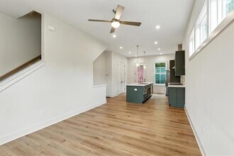 170 Color Cir in Atlanta, GA - Building Photo - Building Photo