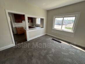 3361 W 84th St in Cleveland, OH - Building Photo - Building Photo