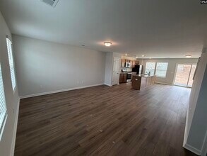 3040 Hallsdale Dr in Elgin, SC - Building Photo - Building Photo