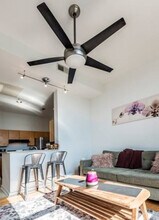 715 N Church St in Charlotte, NC - Foto de edificio - Building Photo