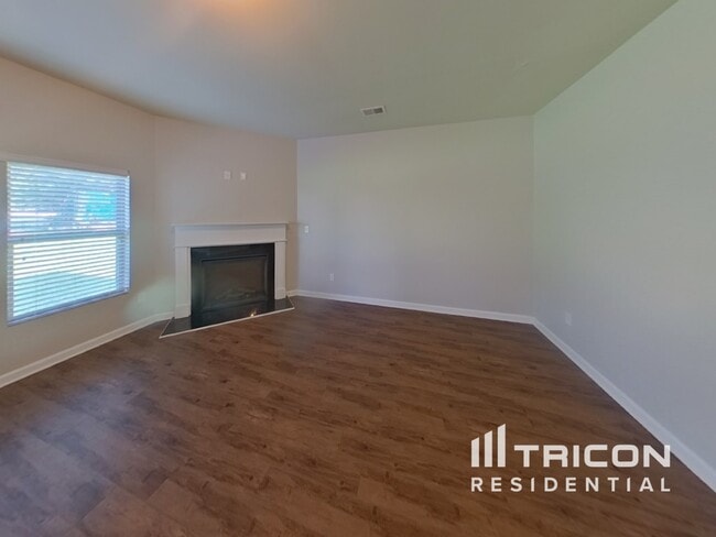 185 Mary Jane Ln in Covington, GA - Building Photo - Building Photo