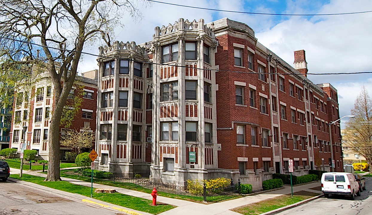 173-181 N. Grove Ave. in Oak Park, IL - Foto de edificio