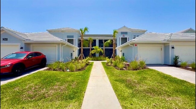 property at 14231 Heritage Landing Blvd