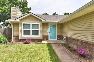 1339 E 138th Pl in Glenpool, OK - Building Photo - Building Photo