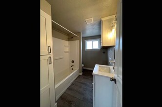 272 N Center St, Unit #1 in American Fork, UT - Building Photo - Building Photo
