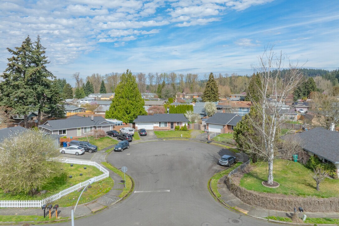 1615 19th Dr NE in Auburn, WA - Building Photo