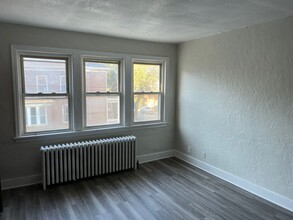 2101 Hampton Ave, Unit 1 in Pittsburgh, PA - Building Photo - Building Photo