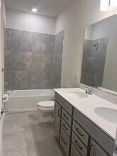2280 Appleton Cir S in Oakland Park, FL - Foto de edificio - Building Photo