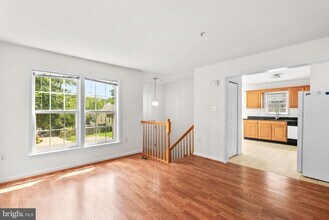 9606 48th Ave in College Park, MD - Building Photo - Building Photo