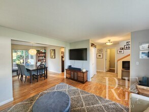 8430 Town Summit Pl NW in Silverdale, WA - Building Photo - Building Photo