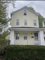 253 Yantic St in Norwich, CT - Building Photo
