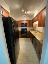401 S Marietta St, Unit 8 in Verona, WI - Foto de edificio - Building Photo