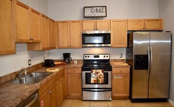 3133 Sun Lake Ct in Kissimmee, FL - Building Photo - Building Photo