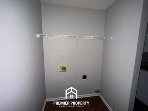 1116 Sunstar Dr in Cordova, TN - Building Photo - Building Photo