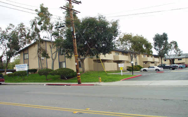 Townsite Terrace Apartments in Vista, CA - Foto de edificio - Building Photo