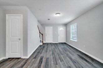 3112 Lee Ave, Unit 102 in Fort Worth, TX - Building Photo - Building Photo