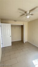 901 Cape Coral Pkwy W in Cape Coral, FL - Building Photo - Building Photo