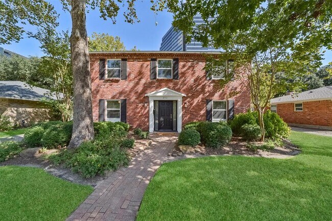 property at 2511 Blue Willow Dr