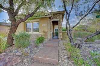 10510 Ardsley Ln in Las Vegas, NV - Building Photo - Building Photo