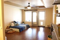 436 Crystal Dr photo'