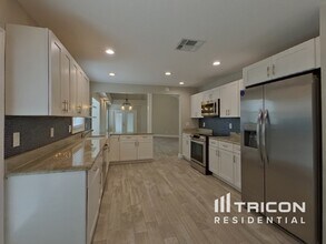 504 Westborough Ln in Safety Harbor, FL - Building Photo - Building Photo