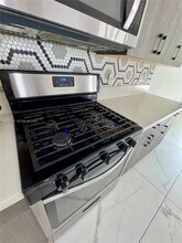 4980 Whispering Way in Davie, FL - Building Photo - Building Photo