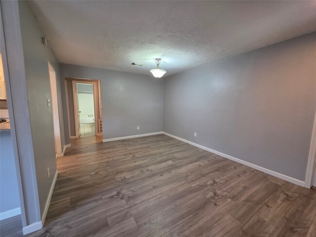 property at 1015 Western Hills Dr