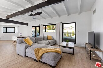 44251 Russell Ln in Palm Desert, CA - Building Photo - Building Photo