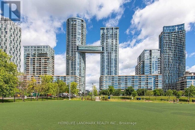 151-151 Dan Leckie Way