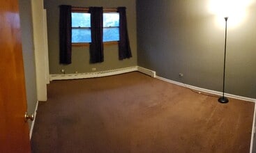 1234 Lindenwood Dr in Matteson, IL - Building Photo - Building Photo