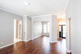 22 S Lace Arbor Dr in Spring, TX - Building Photo