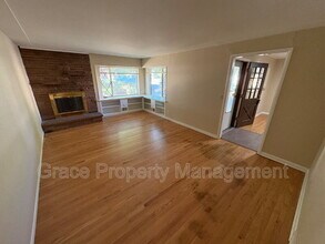 520 S Otis St in Lakewood, CO - Building Photo - Building Photo
