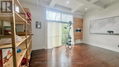 40 Dundalk Dr in Toronto, ON - Building Photo - Building Photo