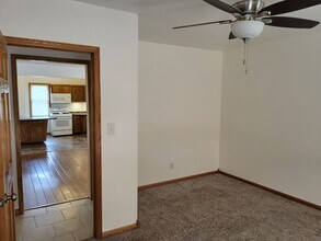 312 N Illinois St, Unit 2nd Floor in Remington, IN - Building Photo - Building Photo