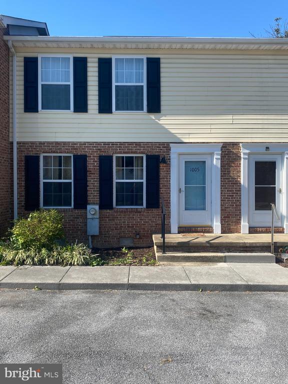 property at 1005 Locust St