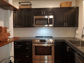 311 N 2nd St, Unit D in Wilmington, NC - Building Photo - Building Photo