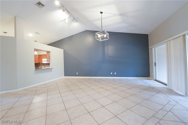 property at 430 St Andrews Blvd